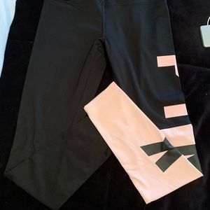 Victoria Secret PINK Ultimate Legging